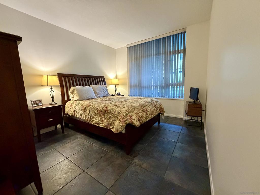 MLS #250031202SD image #24