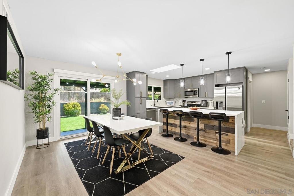 1223 Rock Springs Rd. - photo 5