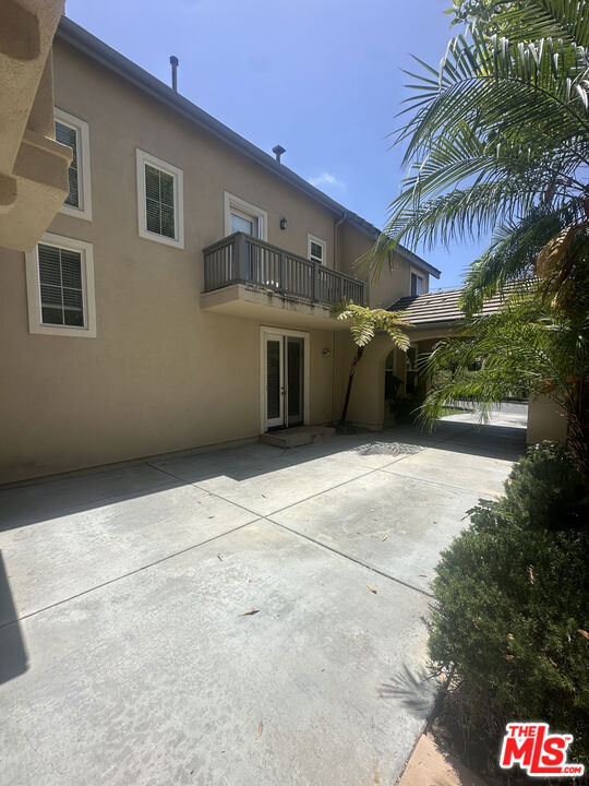 22 St Just Avenue, Ladera Ranch CA: https://media.crmls.org/mediaz/e7f3ef5f-ab0f-43fe-8855-1e232d870cf1.jpg