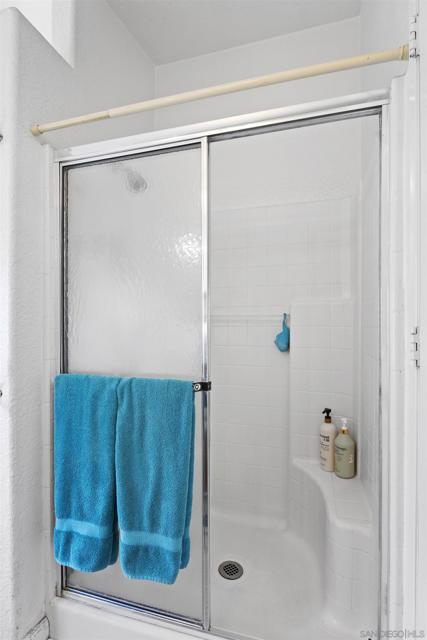 300 Thornton Dr, El Cajon CA: https://media.crmls.org/mediaz/e7f44e04-7331-483b-b270-4866567b6fd9.jpg