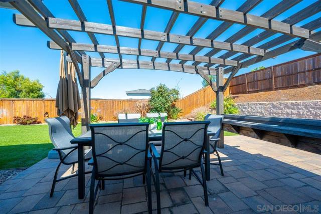 3190 Violet St, San Luis Obispo CA: https://media.crmls.org/mediaz/e7f5d8dd-4a87-4dfa-9ca2-5d933f1f2514.jpg