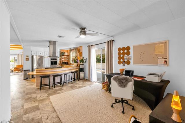 72967 Cabazon Peak Drive, Palm Desert CA: https://media.crmls.org/mediaz/e7f61754-5848-4175-acf6-19abd48d0922.jpg