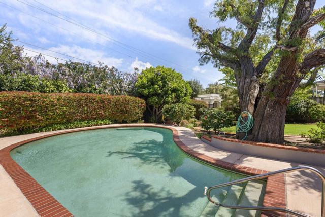 1451 Savoy Circle, San Diego CA: https://media.crmls.org/mediaz/e7f63750-854a-4fde-916e-e057a929b7db.jpg