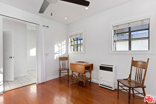 912 Victoria Avenue photo 30