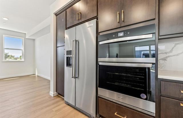 818 Redberry Way, San Jose CA: https://media.crmls.org/mediaz/e7fa36ba-7e8d-406f-8190-6924ad6ccf16.jpg