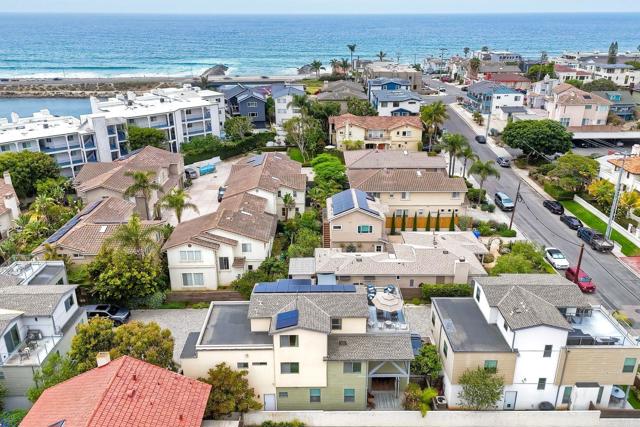 295 Chinquapin Ave, Carlsbad CA: https://media.crmls.org/mediaz/e7fa4a6f-c422-4f4c-8a88-ce19b83d7901.jpg
