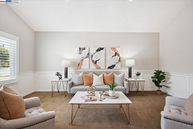 3186 Berkshire Ct, Pleasanton CA: https://media.crmls.org/mediaz/e7fa7a0a-7166-4402-92ca-04d6d4eedb2b.jpg
