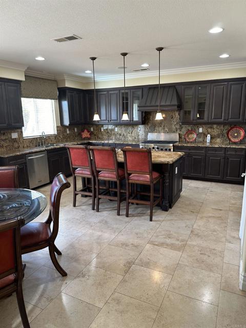 Image 7 of 37 For 684 Coastal Hills Dr
