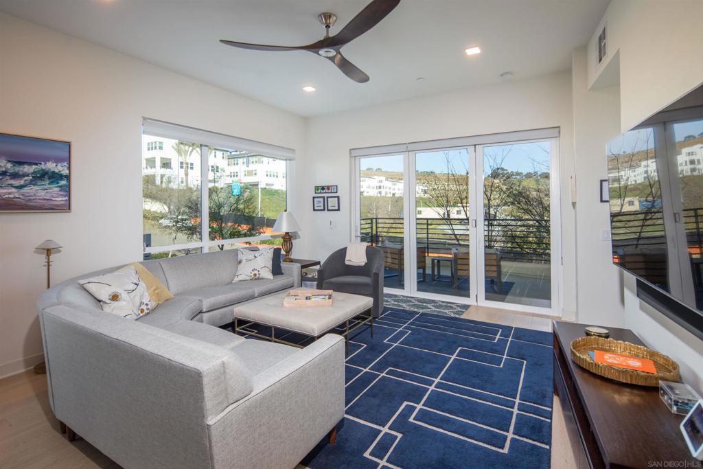 2400 Community Ln - photo 9
