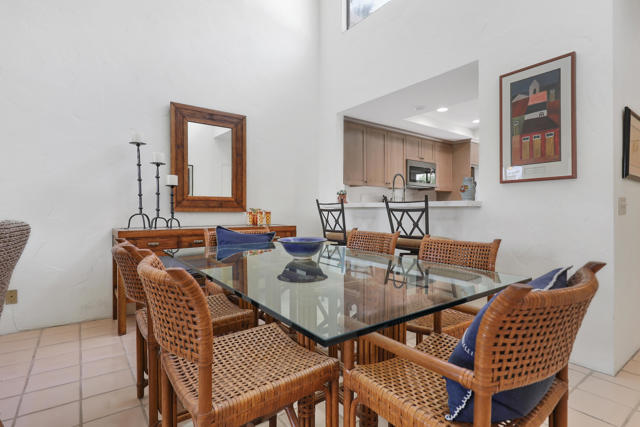 54624 Shoal Creek, La Quinta CA: https://media.crmls.org/mediaz/e7fb2443-eb55-43e5-bf91-be17a76d051d.jpg