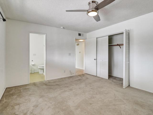 9980 Hoylake Road, Desert Hot Springs CA: https://media.crmls.org/mediaz/e7fba072-97e0-4478-9c6e-239226382881.jpg