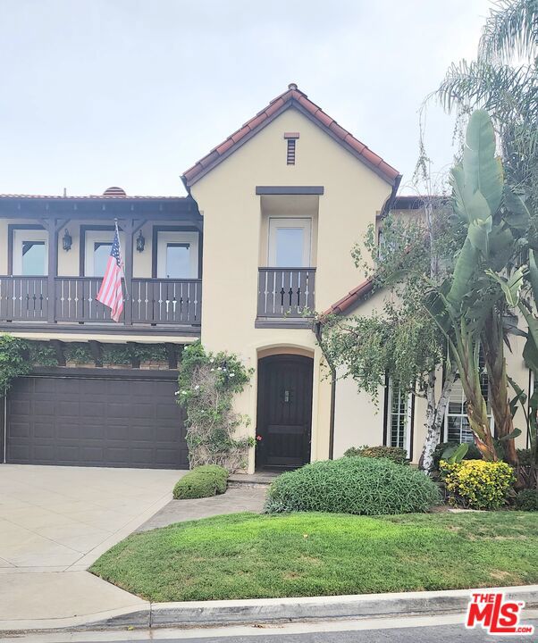 5 Marisol, Newport Coast CA: https://media.crmls.org/mediaz/e7fbfbbb-e12d-4213-8723-913b4f7aea10.jpg