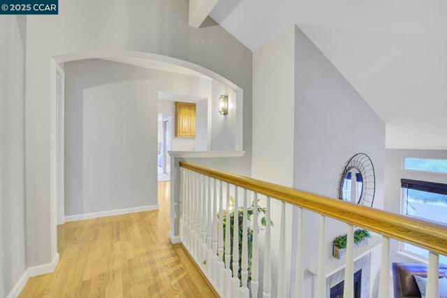 115 Shadewell Dr, Danville CA: https://media.crmls.org/mediaz/e7fc75fc-ed79-4208-840c-5a22fb5185b6.jpg