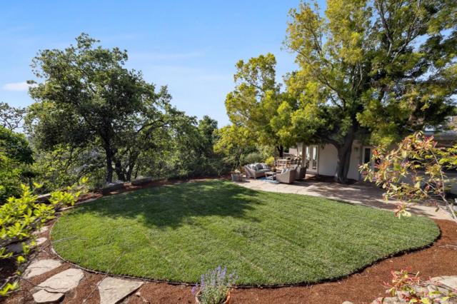 12675 La Cresta Drive, Los Altos Hills CA: https://media.crmls.org/mediaz/e7fd4d25-d4fc-4284-a40b-7711b0d7ab43.jpg