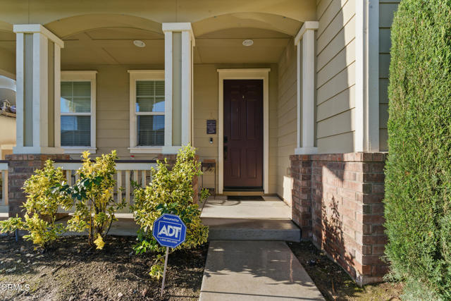 29039 Shorecliff Circle, Menifee CA: https://media.crmls.org/mediaz/e7fddea2-7ce4-4556-8912-1ff32a5c63a6.jpg