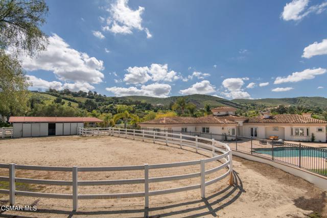 13550 Andalusia Drive, Santa Rosa CA: https://media.crmls.org/mediaz/e7fe7059-fef3-4f65-8701-2aed2b34ba87.jpg