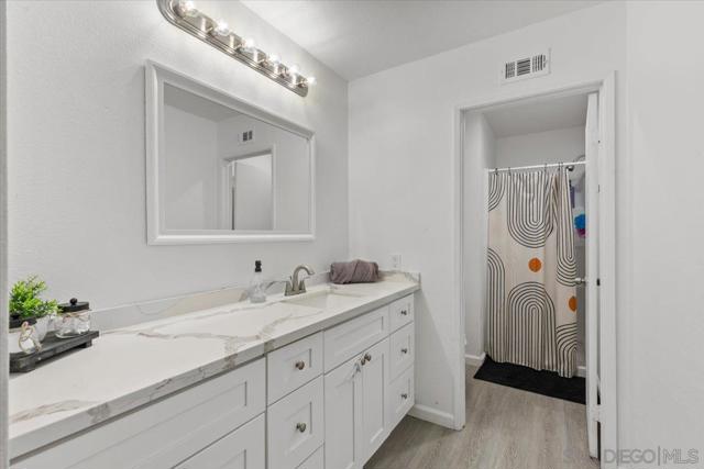 2305 Nueces Ln, Spring Valley CA: https://media.crmls.org/mediaz/e7fe9ed1-06ef-4b90-a980-885a2b4da305.jpg