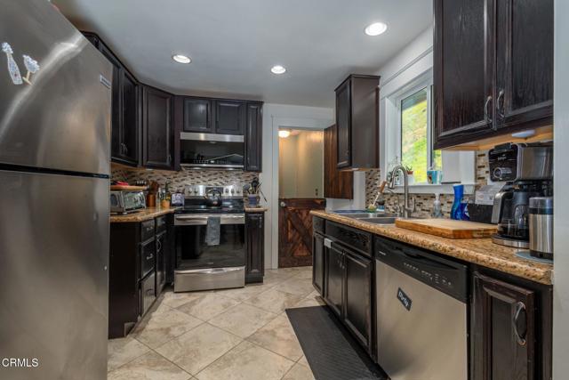 Detail Gallery Image 12 of 47 For 15663 N Ojai Santa Paula Rd, Santa Paula,  CA 93060 - 3 Beds | 2 Baths