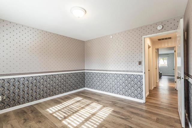 690 Ridgemark Drive, Hollister CA: https://media.crmls.org/mediaz/e8000c5e-ccc4-4c52-9e6a-2b06e25ab8c6.jpg
