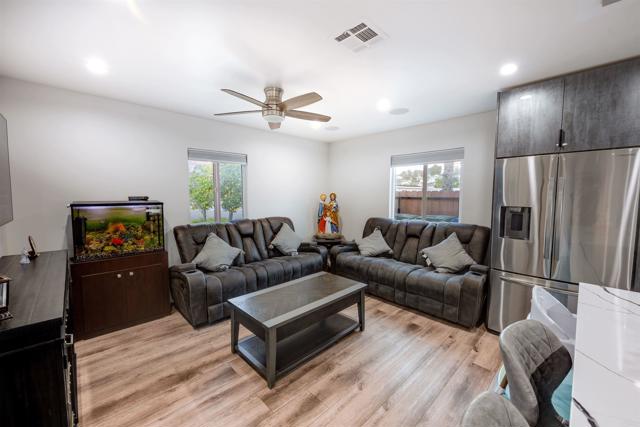 Image 3 of 42 For 1491 Vicksburg Drive