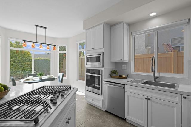 12372 Mona Lisa St, San Diego CA: https://media.crmls.org/mediaz/e8020376-e8ec-401d-a9c0-90180880146a.jpg