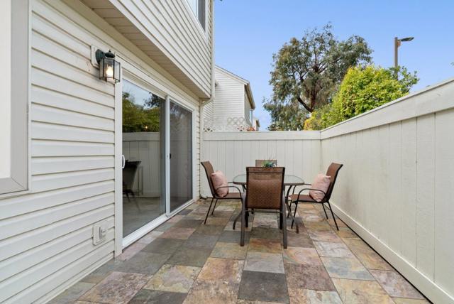 1505 42nd Avenue, Capitola CA: https://media.crmls.org/mediaz/e8024ce4-8b43-4f66-a841-a1fb7c2c5fbc.jpg