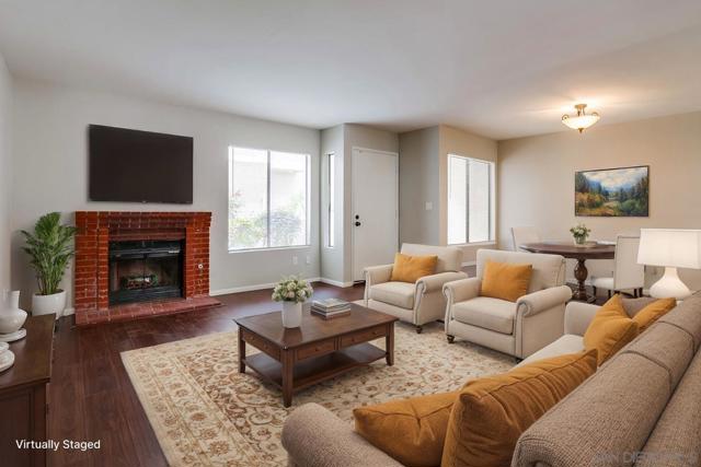 12741 Laurel St, Lakeside CA: https://media.crmls.org/mediaz/e802ee10-762c-4fe6-a6fc-ea24bfab4727.jpg