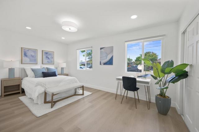 42758 Charleston Way, Fremont CA: https://media.crmls.org/mediaz/e8031d28-8166-4d86-bfc2-71a7c3a18662.jpg