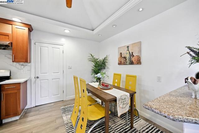 3419 Del Valle Cir, San Leandro CA: https://media.crmls.org/mediaz/e8034e22-3f82-4aa3-9d86-5b22edfcda5d.jpg