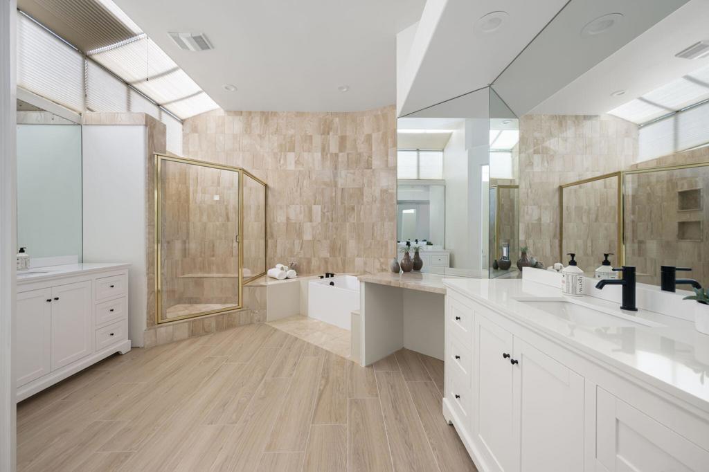 MLS #219131749DA image #30