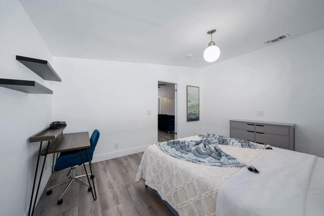 1890 S Navajo Drive, Palm Springs, CA 92264