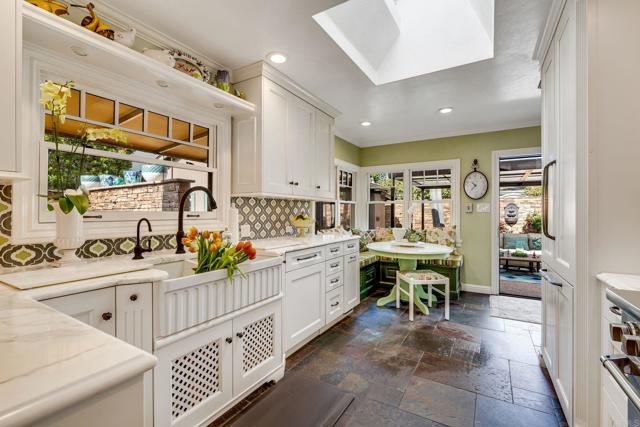 Detail Gallery Image 17 of 71 For 260 27 St, Del Mar,  CA 92014 - 3 Beds | 2 Baths