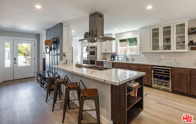 6941 Scarborough Peak Drive, West Hills CA: https://media.crmls.org/mediaz/e8042431-7afe-47bf-8872-22cfb4ea1d6d.jpg