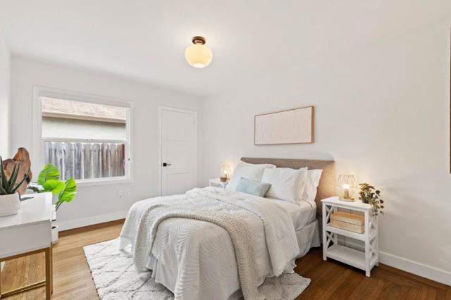 21476 Orange Avenue, Castro Valley CA: https://media.crmls.org/mediaz/e80570e1-bb66-46b7-83d5-adc50b5b475b.jpg