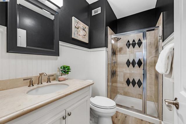 1787 Maralisa Lane, Livermore CA: https://media.crmls.org/mediaz/e806f3bb-e04e-4b39-8c3c-d1921a5765ec.jpg
