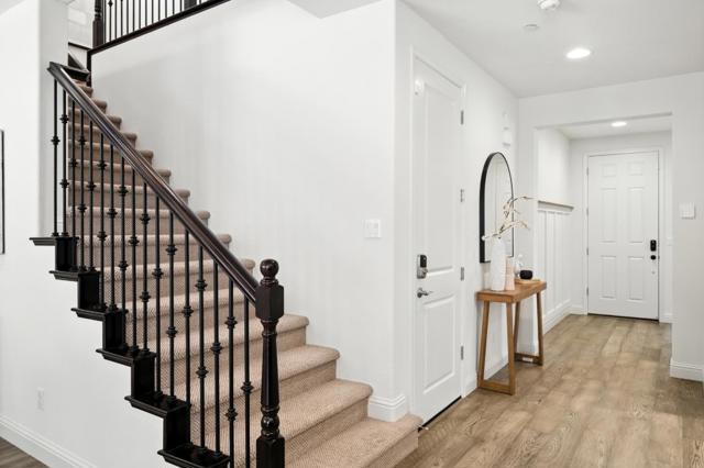 28780 Vista Grande Drive, Hayward CA: https://media.crmls.org/mediaz/e8071d72-550d-45c5-9dc9-ef04eab35c26.jpg