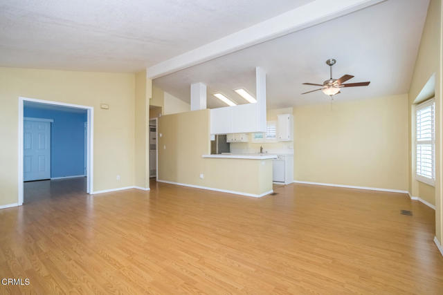 Detail Gallery Image 10 of 48 For 1215 Anchors Way Dr #124,  Ventura,  CA 93001 - 3 Beds | 2 Baths