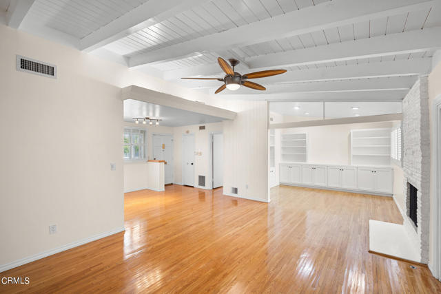 Detail Gallery Image 6 of 32 For 17149 Bullock St, Los Angeles,  CA 91316 - 3 Beds | 2 Baths