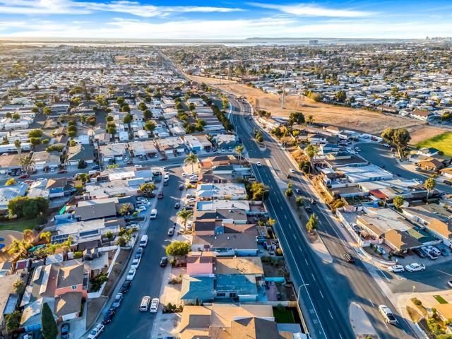 59 Suzanne Ln, Chula Vista, California 91911, 3 Bedrooms Bedrooms, ,2 BathroomsBathrooms,Single Family Residence,For Sale,Suzanne Ln,250001378SD