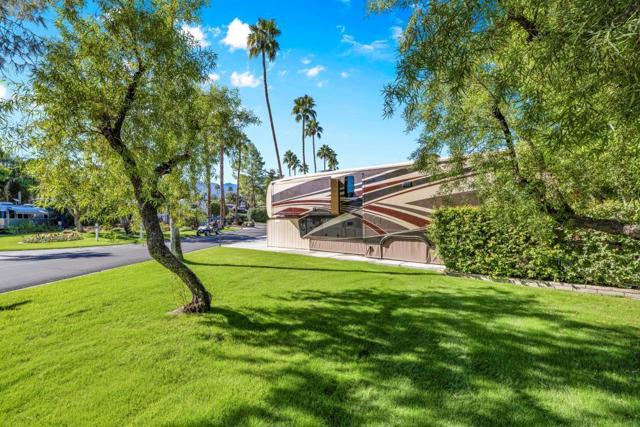 69411 Ramon Road, Cathedral City CA: https://media.crmls.org/mediaz/e80ca995-7198-4764-ab92-bdc5c824ff8e.jpg