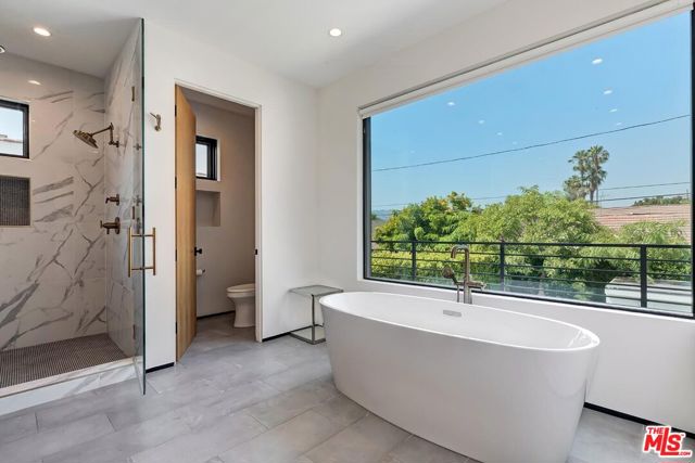 6115 W 6th Street, Los Angeles CA: https://media.crmls.org/mediaz/e80d0c1e-b375-493d-82b3-c84ddcd73df0.jpg