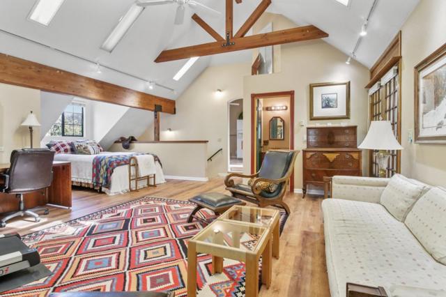 18615 Castle Lake Drive, Morgan Hill CA: https://media.crmls.org/mediaz/e80d38ce-6d72-4888-8948-cf62a3e5bd25.jpg