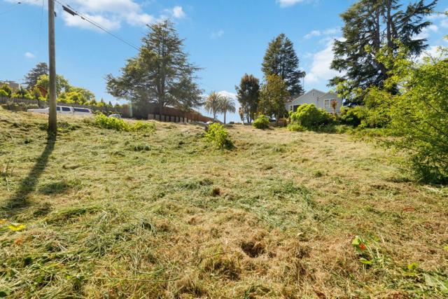 140 S Branciforte Avenue, Santa Cruz CA: https://media.crmls.org/mediaz/e80daa7b-1549-44e1-bfae-aaf80d429c35.jpg