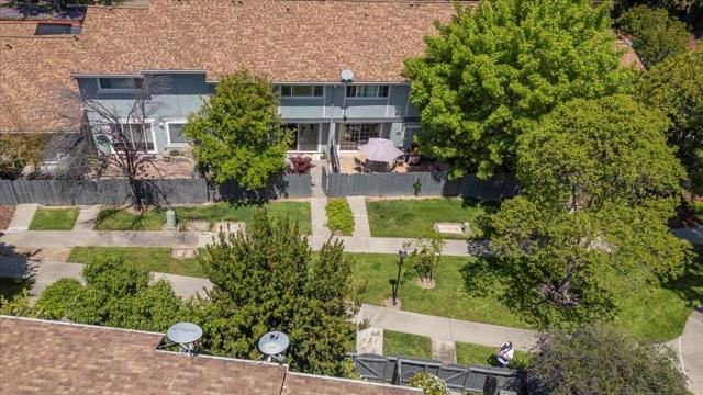 4618 Japonica Way, San Jose CA: https://media.crmls.org/mediaz/e80de175-1e89-4b83-bb43-9e688fcd4030.jpg