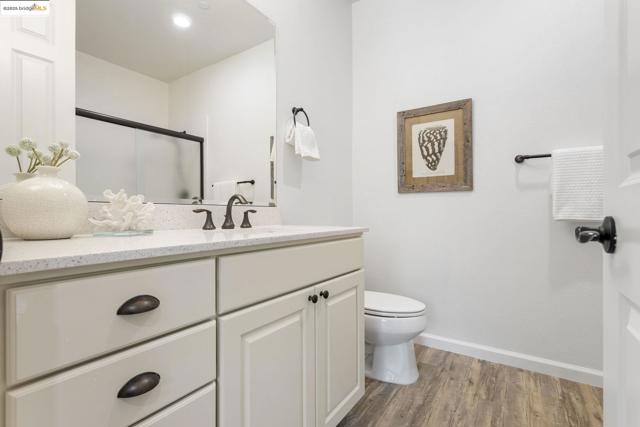 7129 Calistoga Ln, Dublin CA: https://media.crmls.org/mediaz/e80e6f45-4394-4f18-b06a-a3f4c2d88d37.jpg