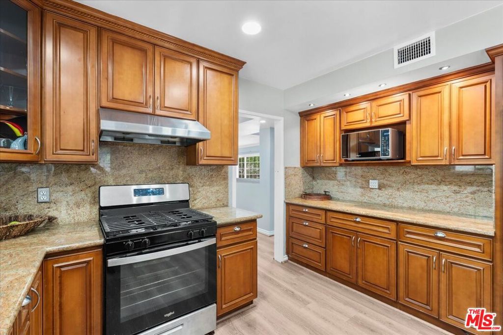 MLS #26837067 image #18