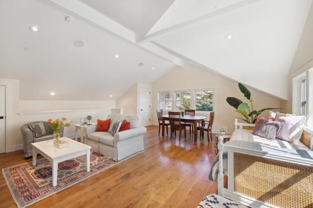 263 Nevada Avenue, Moss Beach CA: https://media.crmls.org/mediaz/e80fe4b7-8069-41d4-869d-1058c1fd8a61.jpg