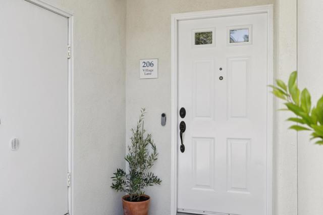206 Village Lane, Foster City CA: https://media.crmls.org/mediaz/e810d7c1-a210-4a5b-a366-ebe844bbb736.jpg
