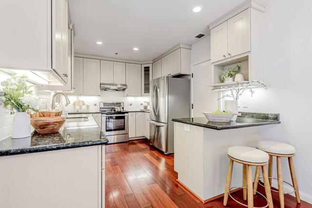 907 Cowper Street, Palo Alto CA: https://media.crmls.org/mediaz/e8110321-ecd2-4b64-8947-09c5796c9db8.jpg