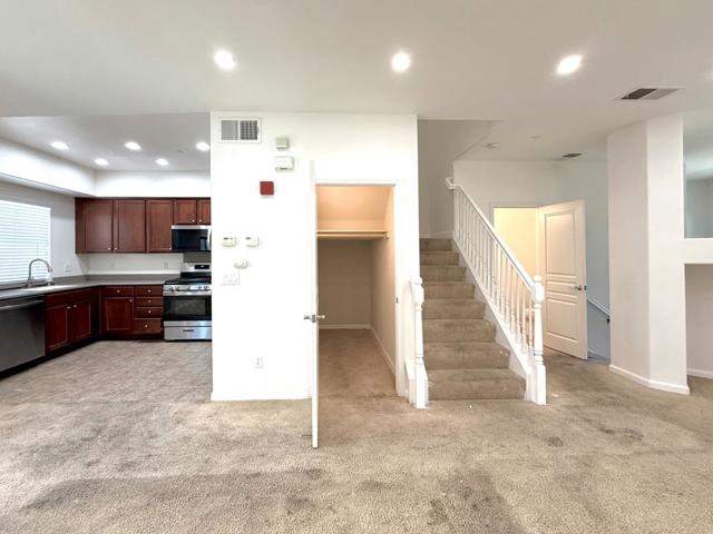 2726 Holly Street, San Pablo CA: https://media.crmls.org/mediaz/e8111b0c-18e1-46db-9d5d-650b9c683863.jpg